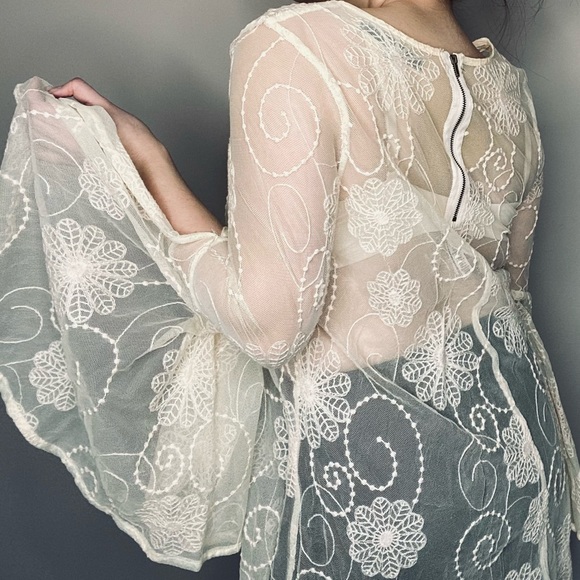 Boho Sheer Bell Sleeve Blouse - Picture 7 of 8